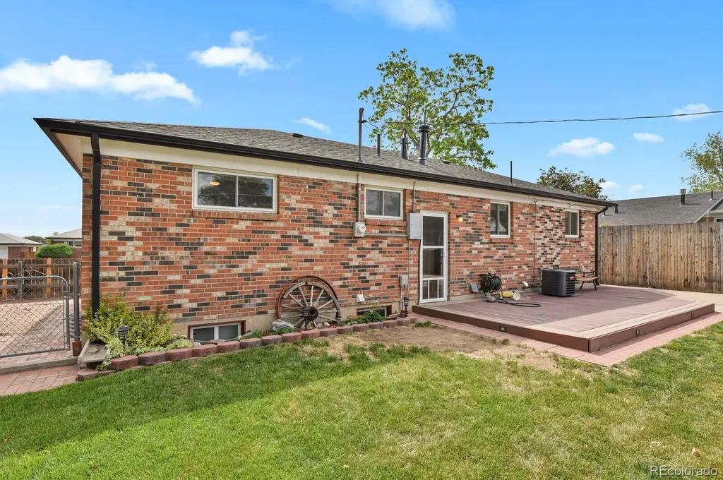 10479 Williams Street Northglenn CO 80233