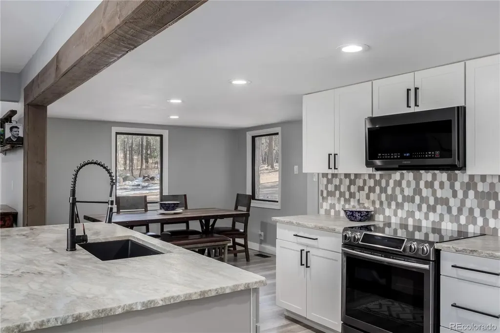 7550 Carver Lane Colorado Springs CO 80908