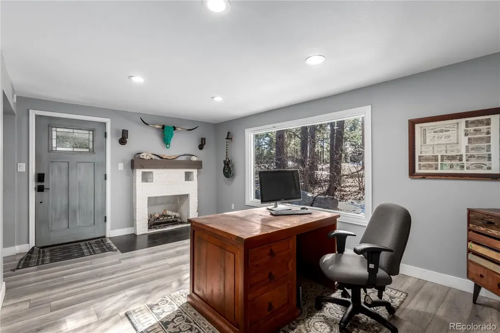 7550 Carver Lane Colorado Springs CO 80908