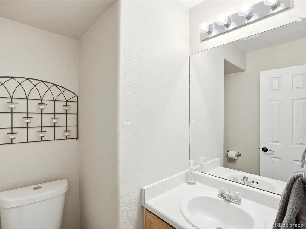 1362 S Cathay Court Aurora CO 80017