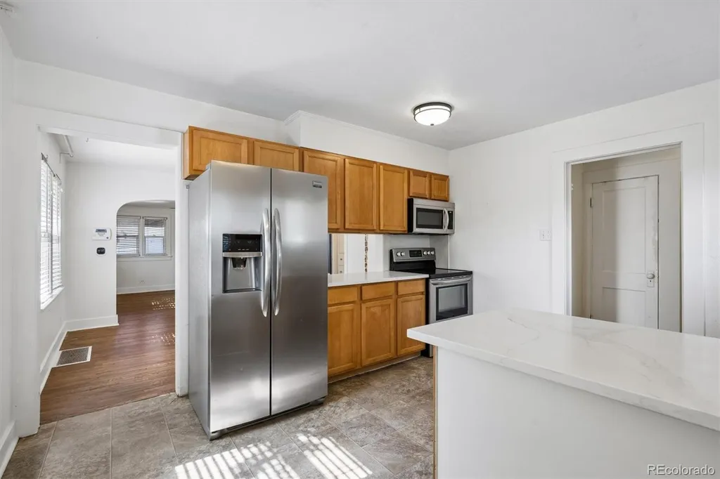 2835 W 4th Avenue Denver CO 80219