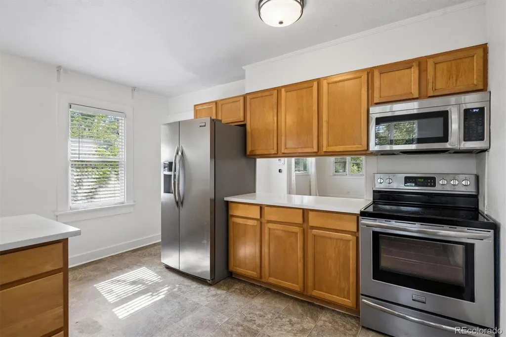 2835 W 4th Avenue Denver CO 80219