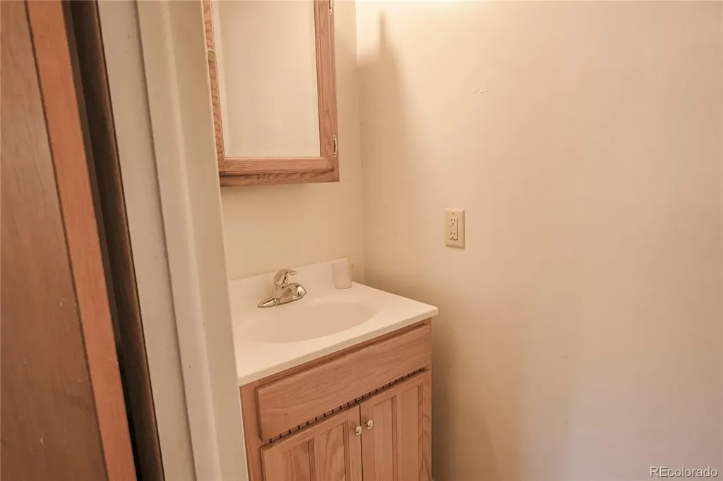 1002 E 2nd Street Florence CO 81226