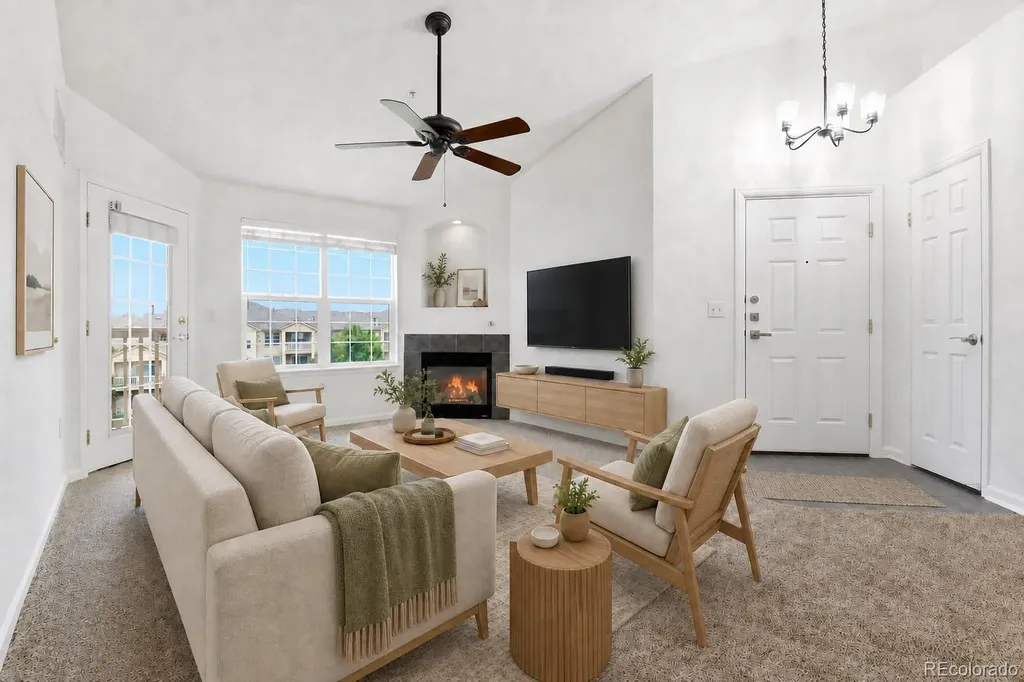 5733 N Gibralter Way Aurora CO 80019