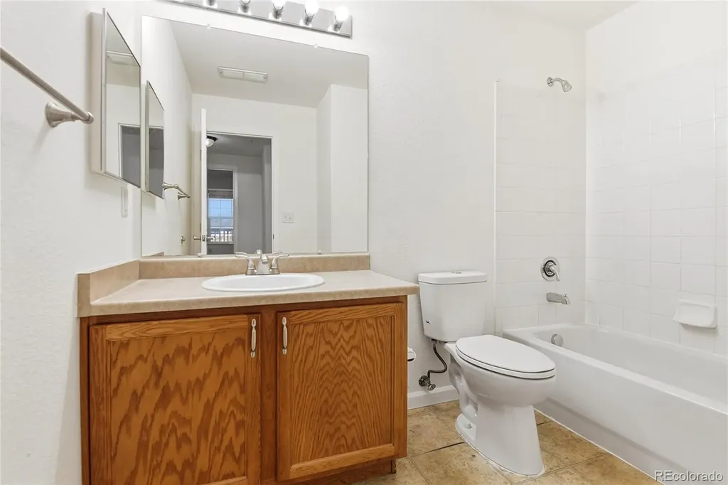 5733 N Gibralter Way Aurora CO 80019
