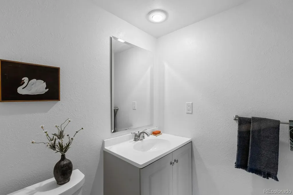 4953 E Maplewood Drive Centennial CO 80121