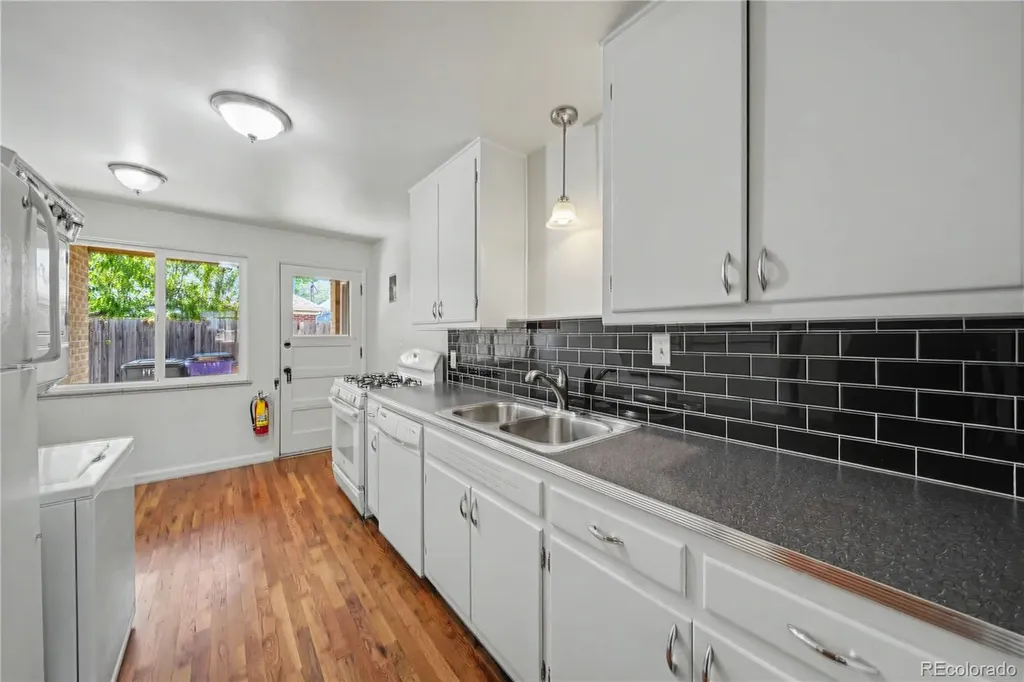 1437 N Jasmine Street Denver CO 80220