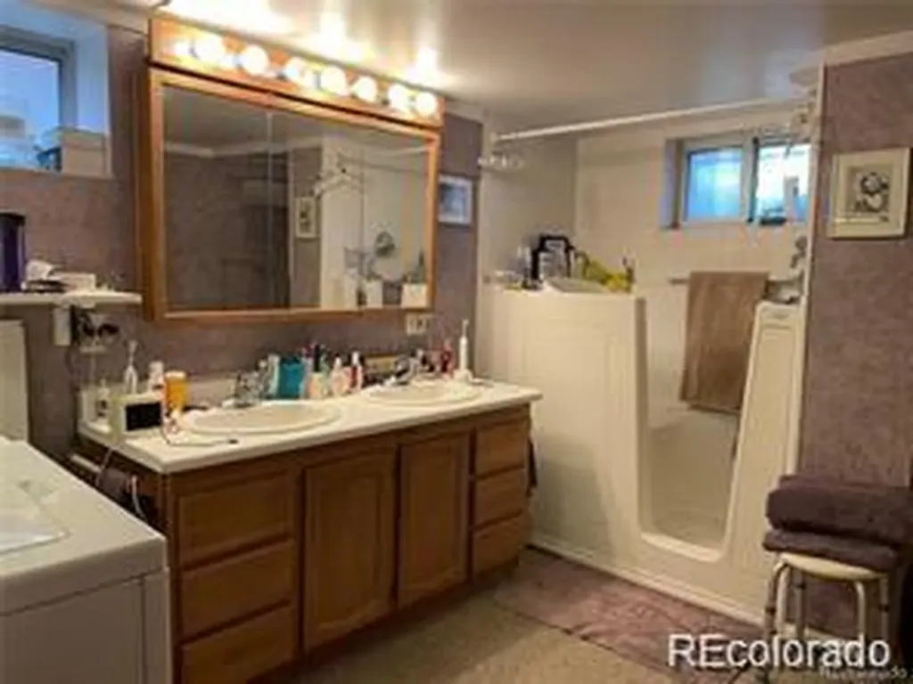 1143 S Corona Street Denver CO 80210