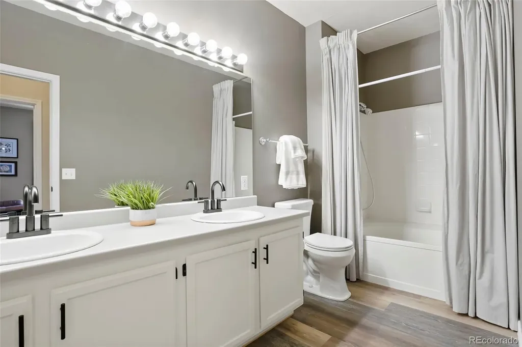 6009 Castlegate Drive Castle Rock CO 80108