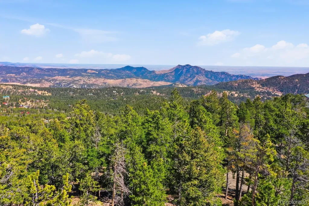 33149 Janelle Circle Golden CO 80403