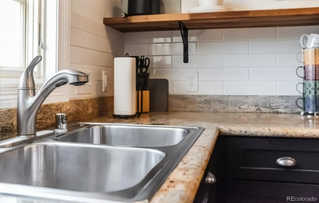 13 Oak Place Manitou Springs CO 80829