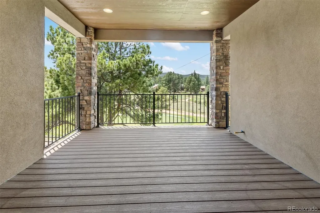 1350 Longs Point Woodland Park CO 80863