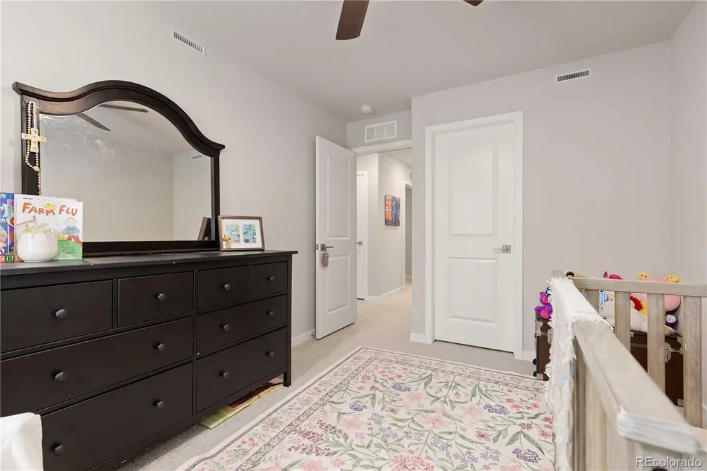 2836 S Flat Circle Longmont CO 80503