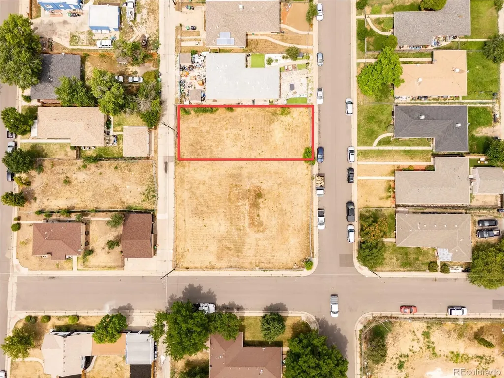 3611 Grape Street Denver CO 80207