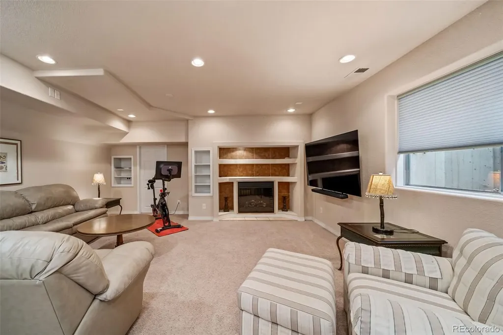 257 S Jackson Street Denver CO 80209