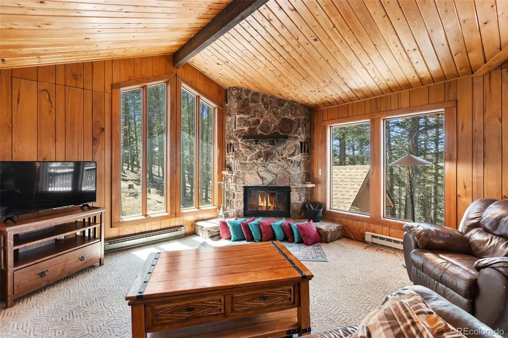 351 Porphry Road Florissant CO 80814