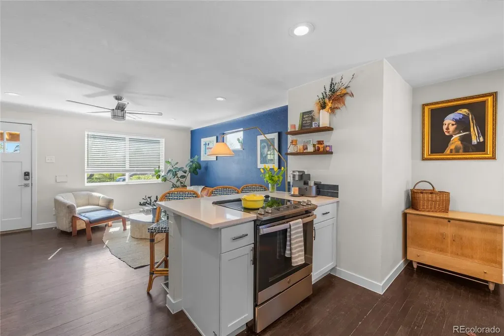 3011 Oneida Street Denver CO 80207