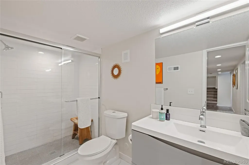3011 Oneida Street Denver CO 80207