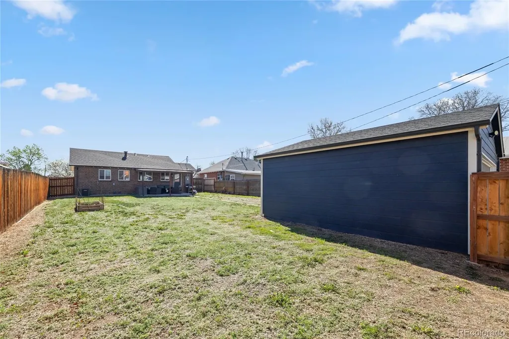 3011 Oneida Street Denver CO 80207