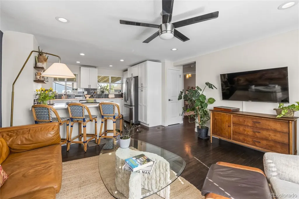 3011 Oneida Street Denver CO 80207
