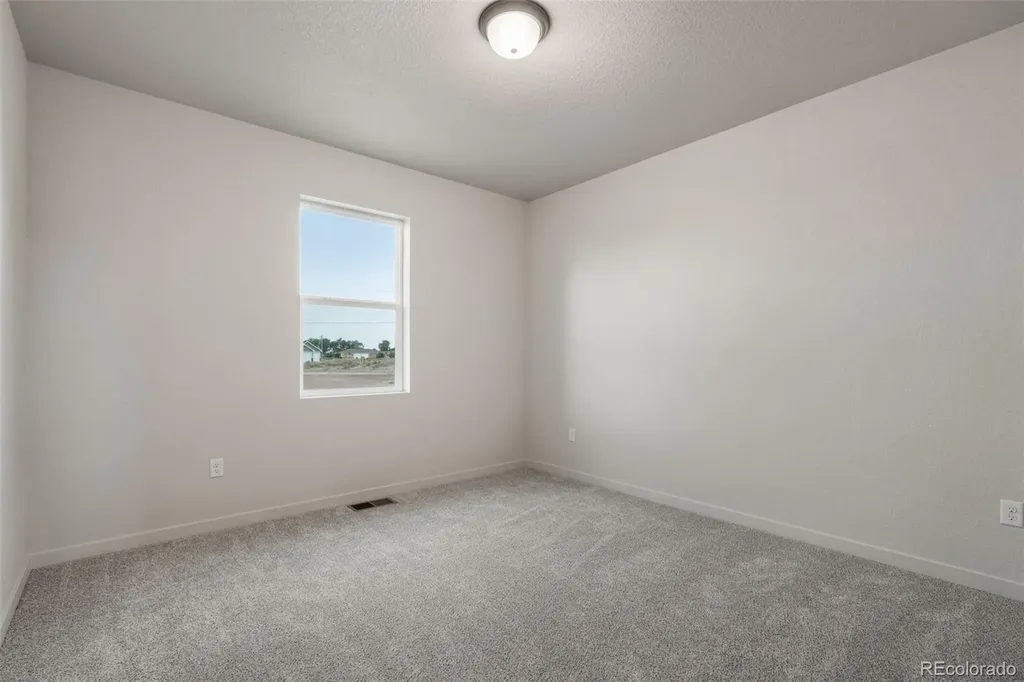 728 E Campbell Lane Pueblo CO 81007