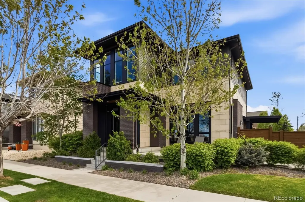 8204 E 51st Avenue Denver CO 80238