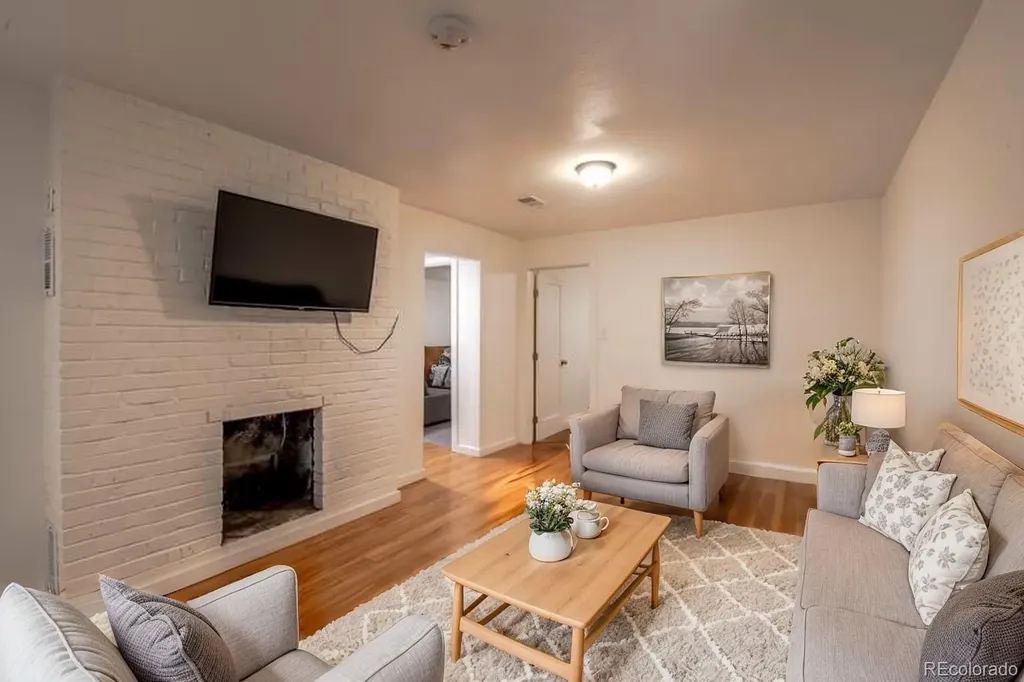 2460 Irving Street Denver CO 80211