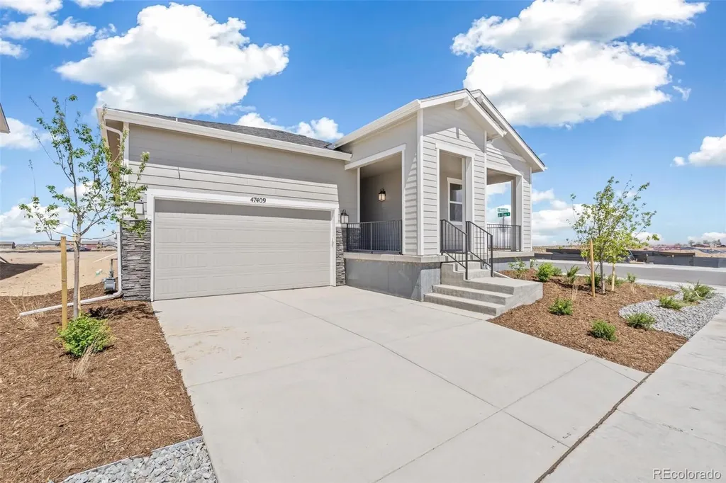 47409 Magnolia Avenue Bennett CO 80102