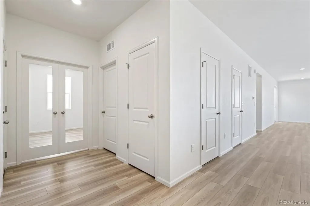 47409 Magnolia Avenue Bennett CO 80102