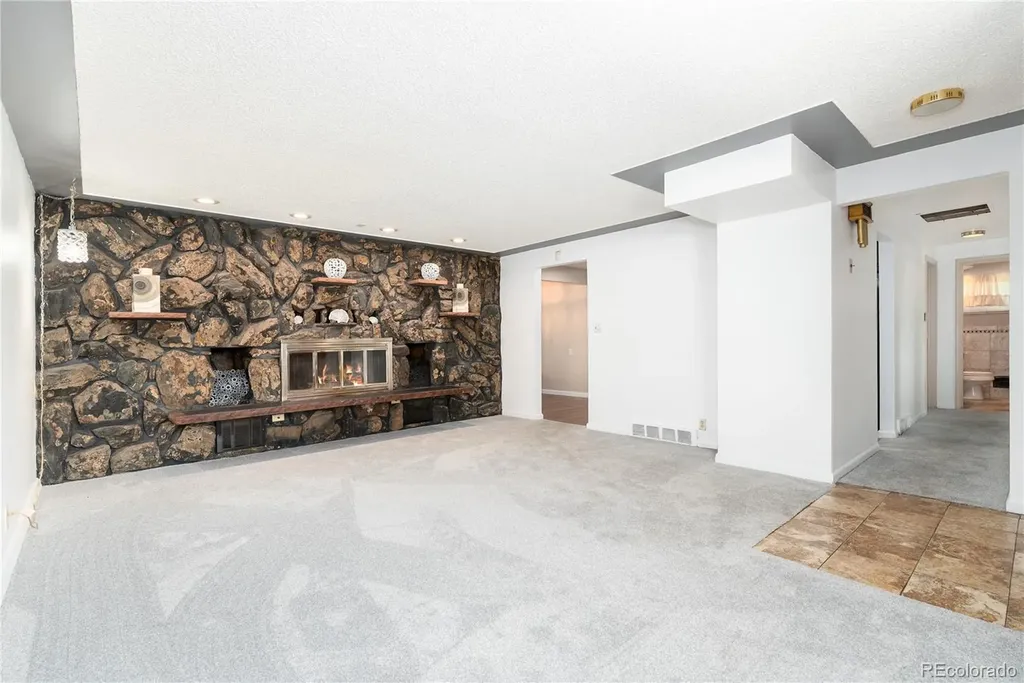 465 S Eliot Street Denver CO 80219