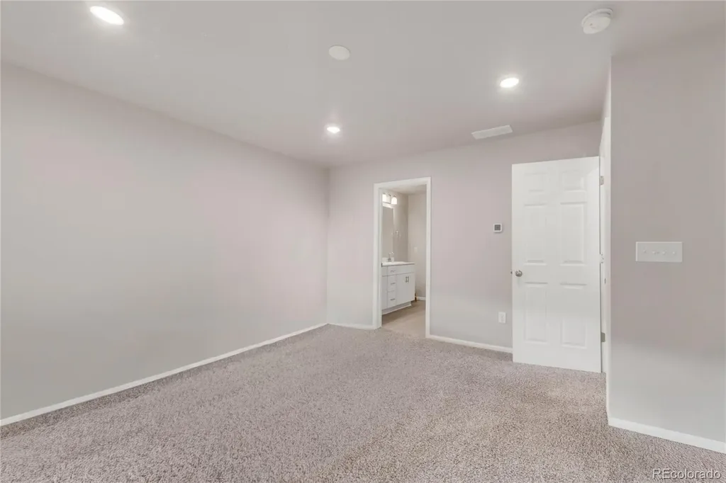 11424 W Belleview Drive Littleton CO 80127
