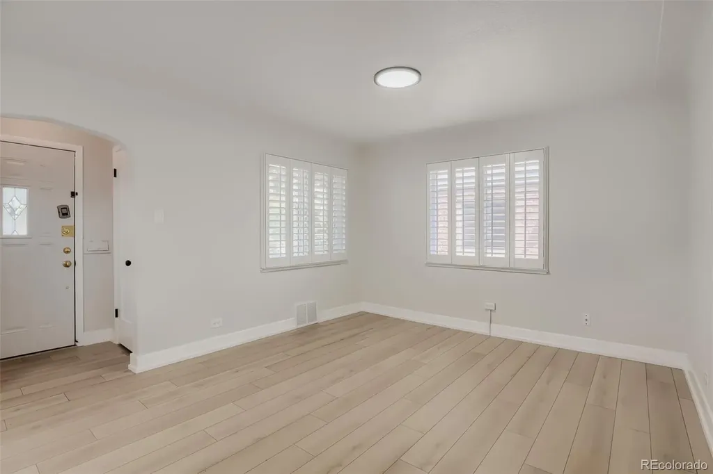 1558 Spruce Street Denver CO 80220