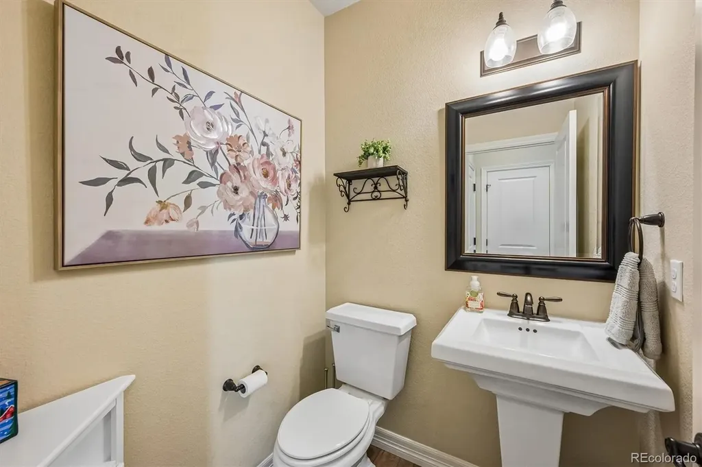 6209 S Jamestown Court Aurora CO 80016