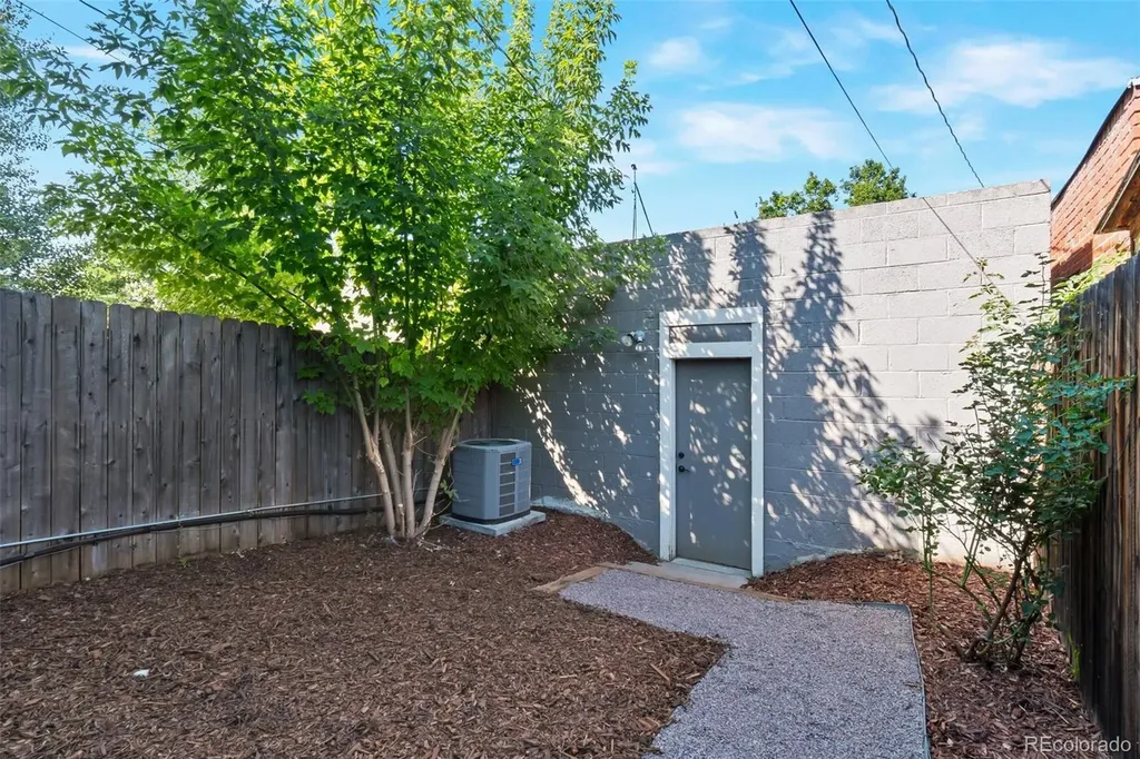 1581 S Ogden Street Denver CO 80210