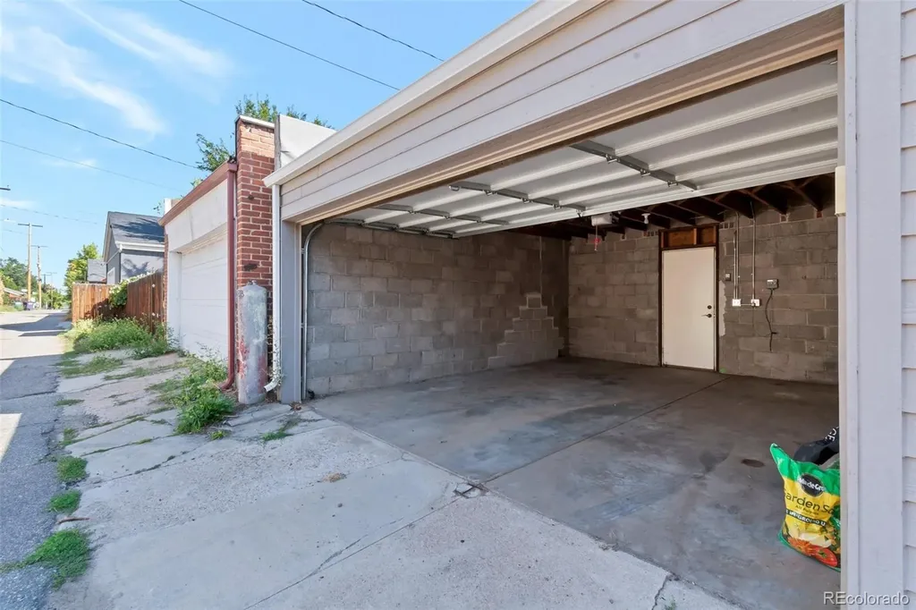 1581 S Ogden Street Denver CO 80210