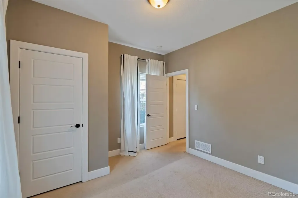 1581 S Ogden Street Denver CO 80210