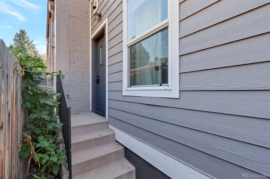 1581 S Ogden Street Denver CO 80210