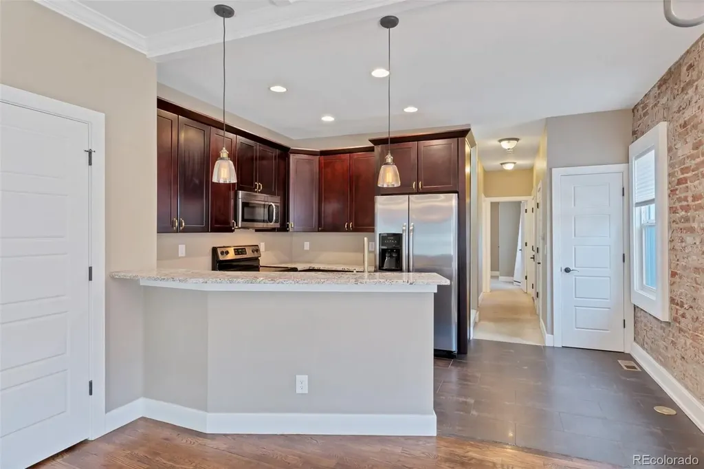 1581 S Ogden Street Denver CO 80210