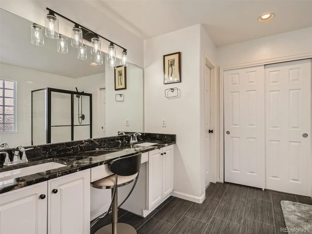 5828 S Danube Street Aurora CO 80015