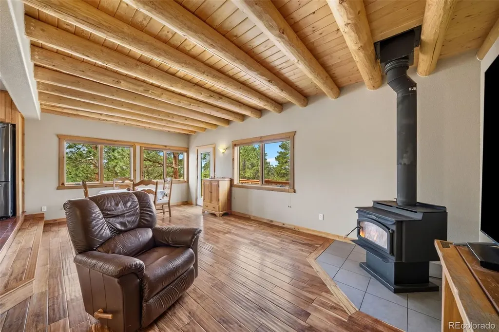 605 Obsidian Drive Florissant CO 80816