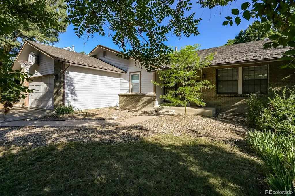 8055 E Bethany Place Denver CO 80231