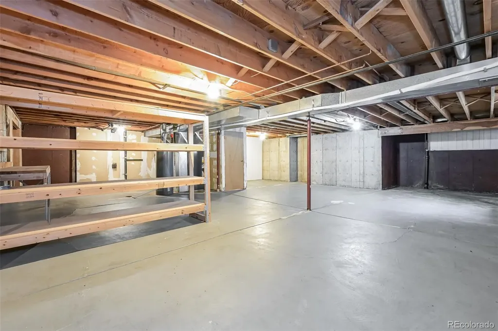 8055 E Bethany Place Denver CO 80231