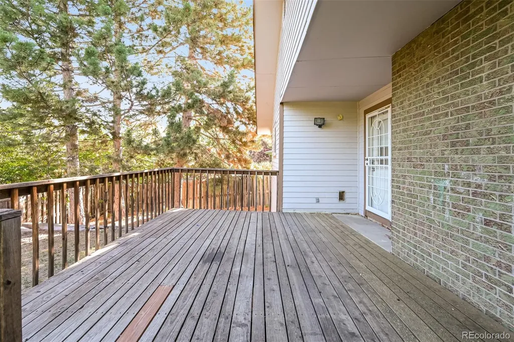 8055 E Bethany Place Denver CO 80231