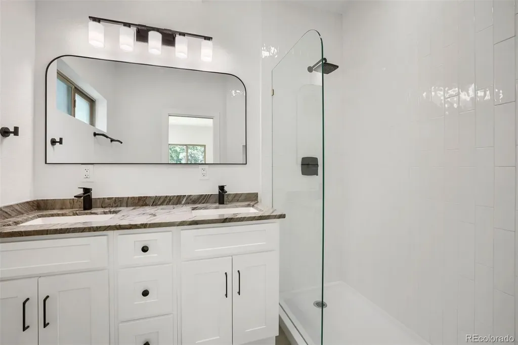 145 N Spruce Street Alma CO 80420