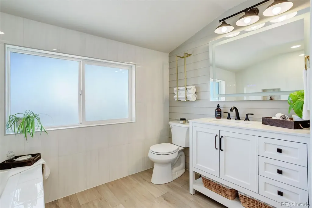 454 4th Avenue Deer Trail CO 80105