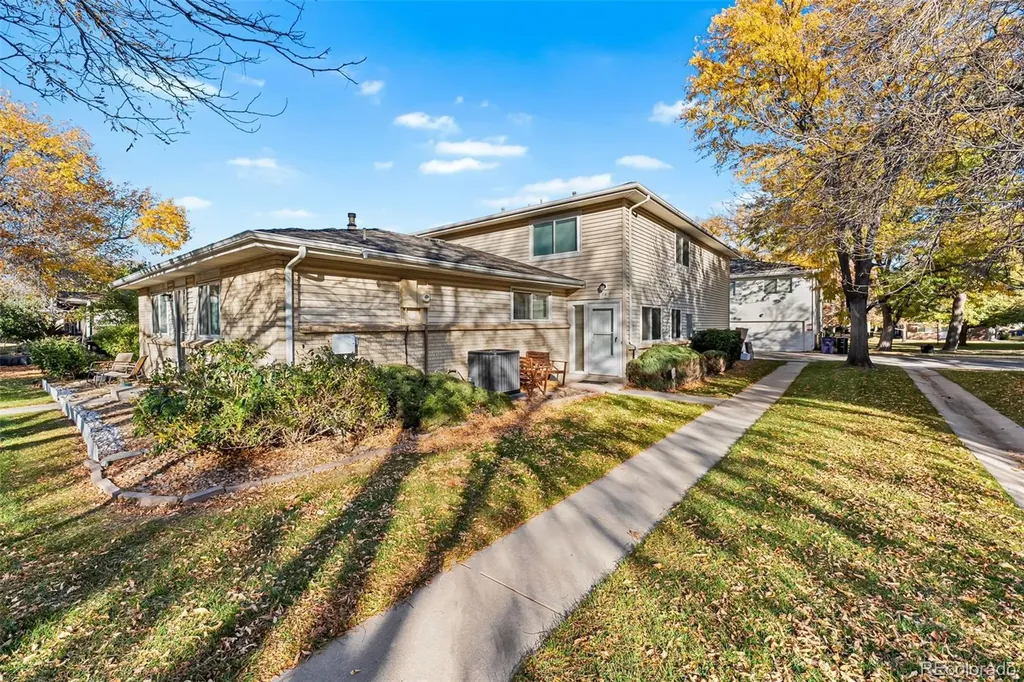 9105 E Lehigh Avenue Denver CO 80237