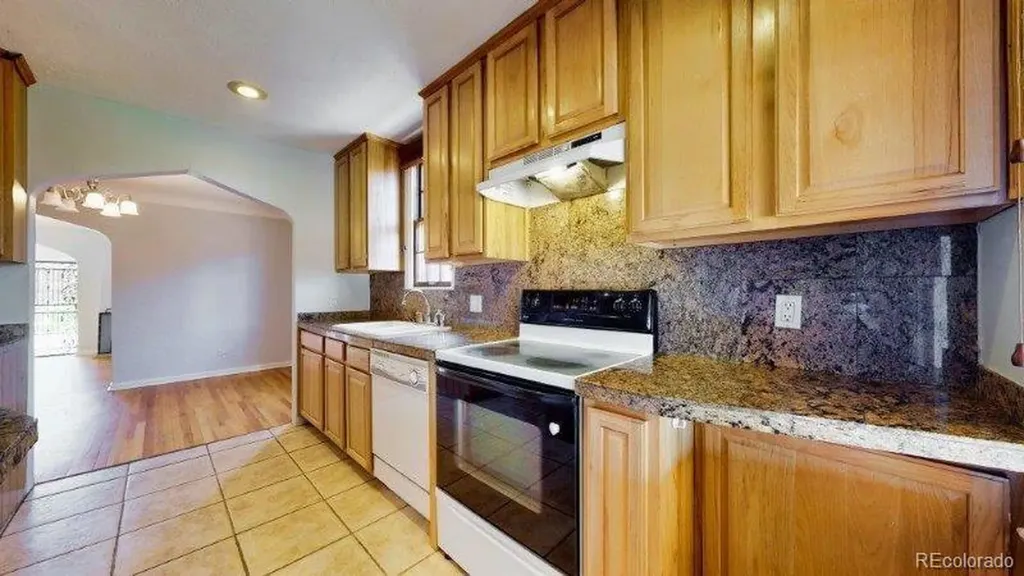 3317 N Saint Paul Street Denver CO 80205