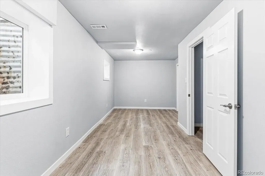 10149 Oak Street Broomfield CO 80021
