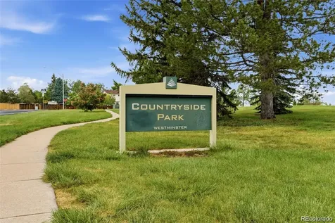 10149 Oak Street Broomfield CO 80021