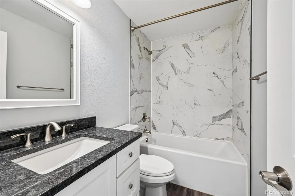 9785 Autumnwood Place Littleton CO 80129